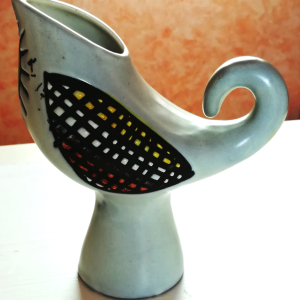 pichet signé Capron