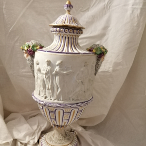 Vase de la Manufacture de Sèvres