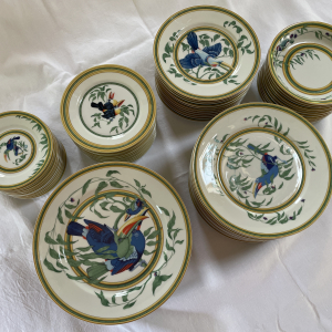 Service porcelaine de Limoges Hermès collection Toucans 1986