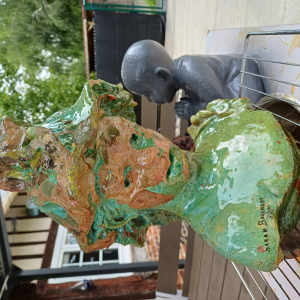 Buste signé bernhardt et lachenal