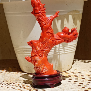 Sculpture chinoise en corail rouge, 19/20ème siècle