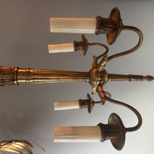 lustre à 4 bras de lumière signé PETITOT