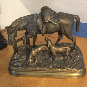 Bronze animalier retour de chasse signé Dubucand, 26x13x22cm