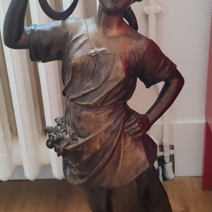 Statuette en bronze signée Eugène Laurent, XIXe siècle