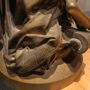 Statue en bronze signée Édouard Drouot, 62cm hauteur