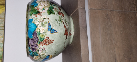 
															CACHE POT THEODORE DECK
														