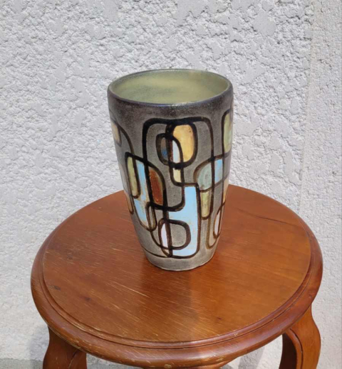 
															Vase Vallauris en céramique
														