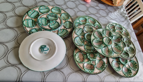 
															Service à huitre Robert Picault
														