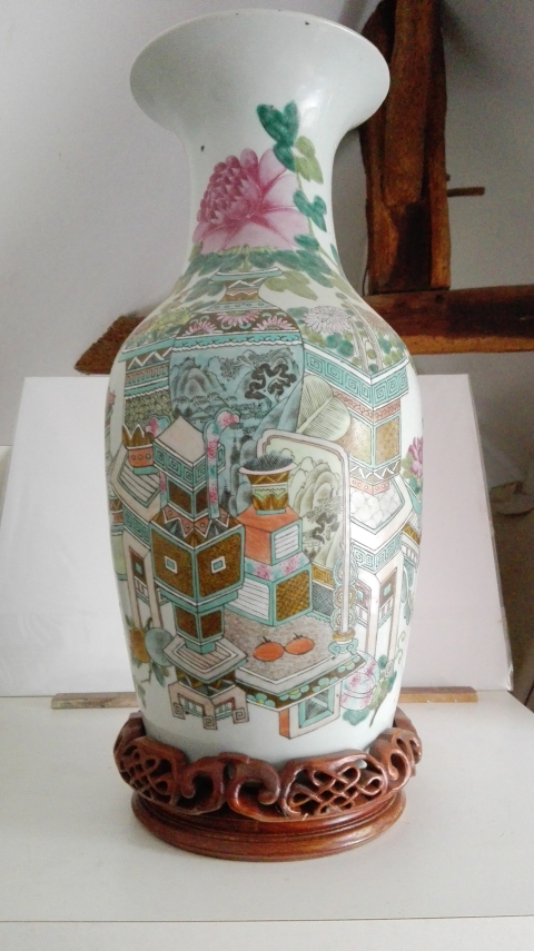 
															Vase asiatique
														