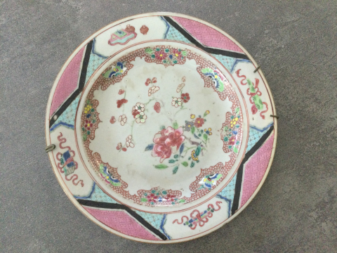 
															Assiette de la Compagnie des Indes
														