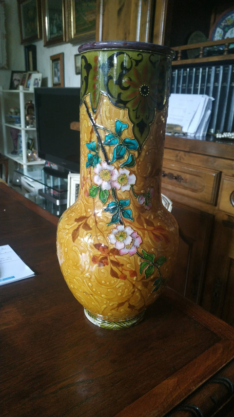 
															Paire de vases
														