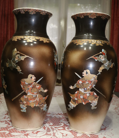 
															Paire vase japonais
														
