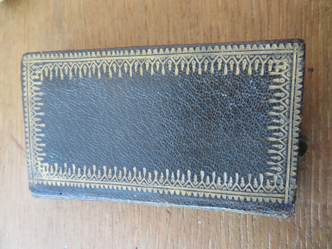 
															Etrennes mignonnes curieuses et utiles pour l'année 1765
														