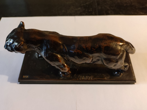 
															Panthère en bronze signée Barye
														