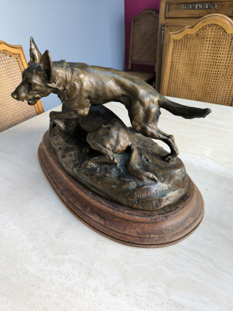
															Bronze Deux Chiens Pierre Henri Varnier 1923
														