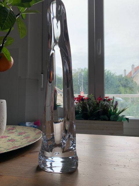 
															La Vierge à l'Enfant en cristal Daum France, figure art contemporain
														