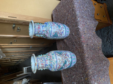 
															Paire de vases chinois
														