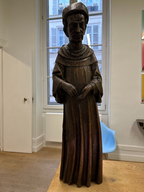 
															Statue de Saint Yves en bois, manoir breton
														