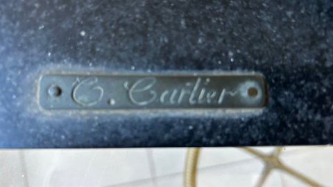 
															Sculpture en bronze patiné d'une panthère en marche
														