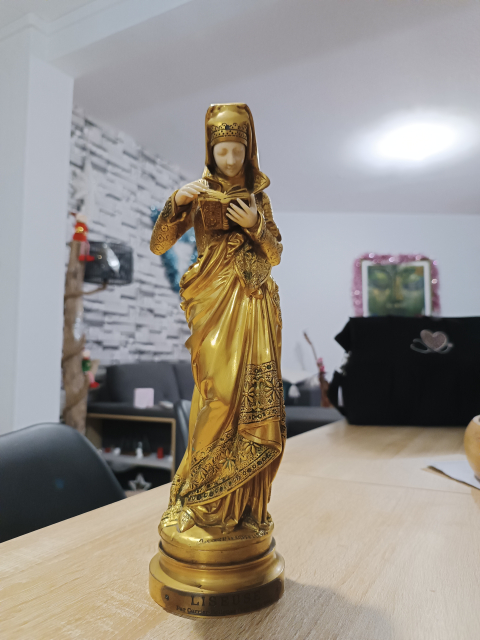 
															La liseuse de  A. Carrièr Belleuse
														