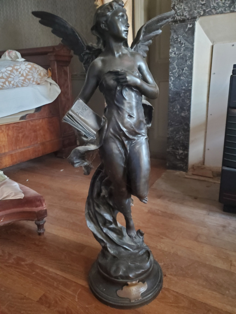 
															"La Pensée" de JB Germain
														