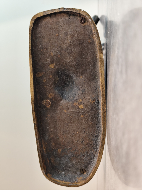 
															Cerf debout signé Barye
														