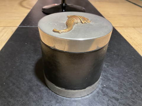 
															Boîte à cigarettes Hermès
														