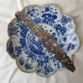 
													Assiette Chine famille bleue fleur de lotus
												