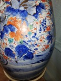 
													Paire de vases japonais 8h
												