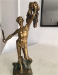 
													Sculpture bronze Jason rapportant la toison d'or Lanson
												