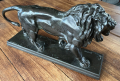 
													Lion qui Marche de Barye, bronze fondu, 39x10x21 cm
												