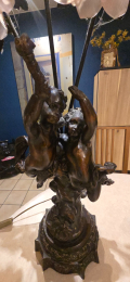 
													Statue lampe en bronze signée Carrier Belleuse H90cm
												