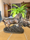 
													Sculpture Cheval libre PJ Mène, bronze 3kg
												