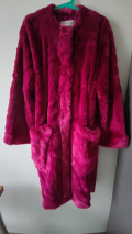 
													Manteau vintage Yves Saint Laurent fourrure framboise
												
