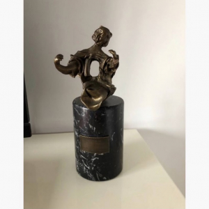 La Madonna de port lligat signée Salvador DALI