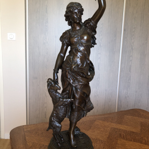 Statue en bronze