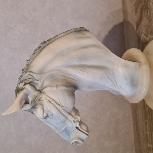 Sculpture tête de cheval