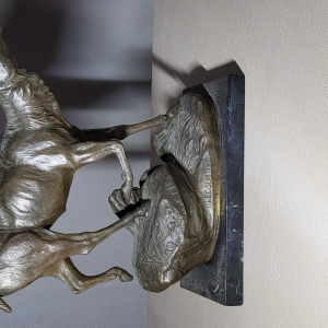 Cerf bronze signée p. Lecourtier