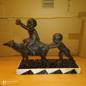 Bronze enfants et brebis