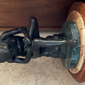 Spinario ou tireur d'épine en bronze