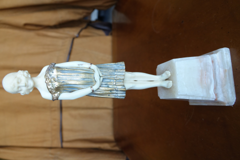 
															Innocence de Chiparus
														