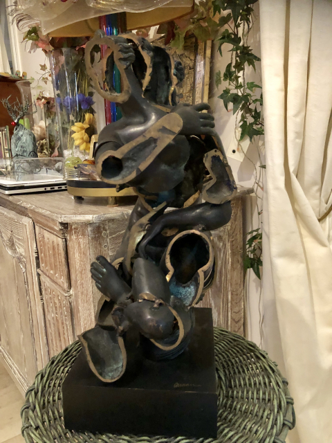 
															Femme au violon signée Arman
														