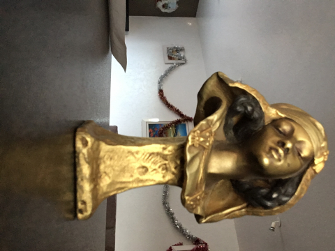 
															Buste oriental jeune fille mauresque
														