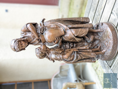 
															Groupe en bronze de Carlier
														