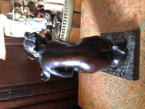 
															femme , BARBEDIENNE signé
														