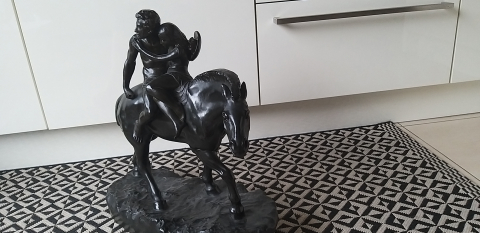 
															Sculpture Schön & Co
														