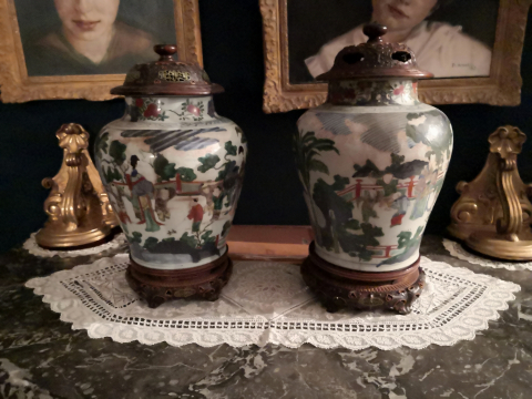 
															2 potiches chinoises anciennes
														