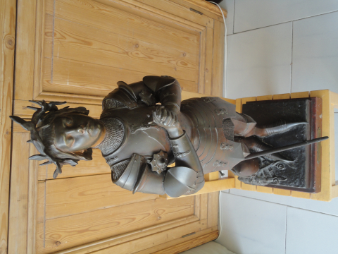 
															Jehanne d'Arc par Antonin Mercié de l'Institut
														