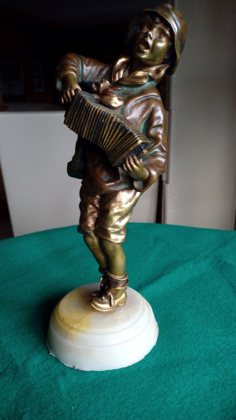 
															bronze signé Chiparus
														