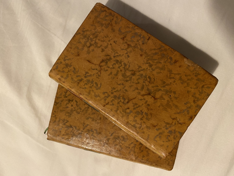 
															Première traduction du livre sur l’électricité de Benjamin franklin
														